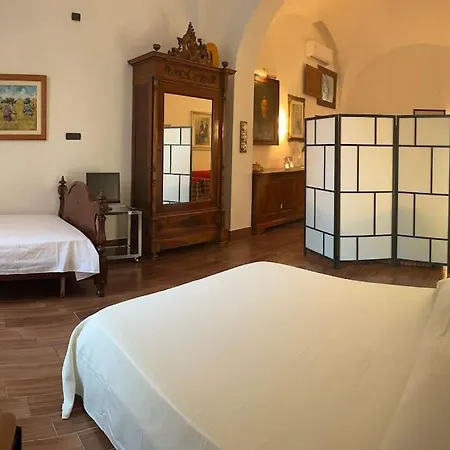 Lejlighed Ferdinando's House Bari