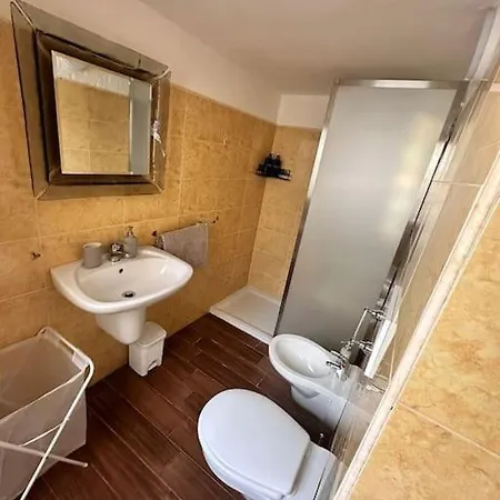 Ferdinando's House Apartment Bari